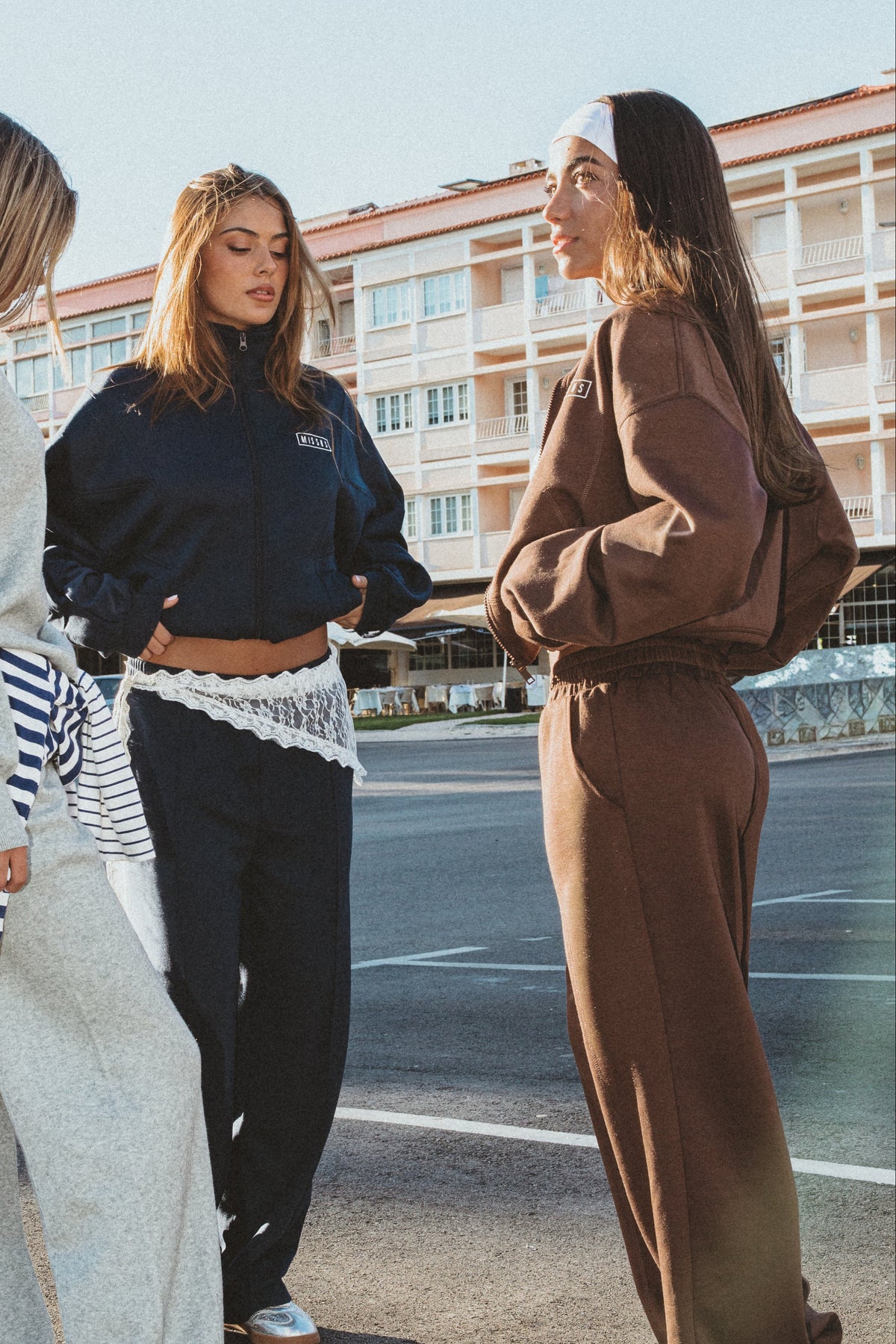 BROWN ZIP-UP TRACKSUIT SET